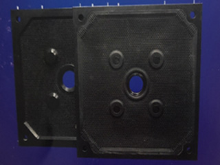 Ĥ Diaphragm plate